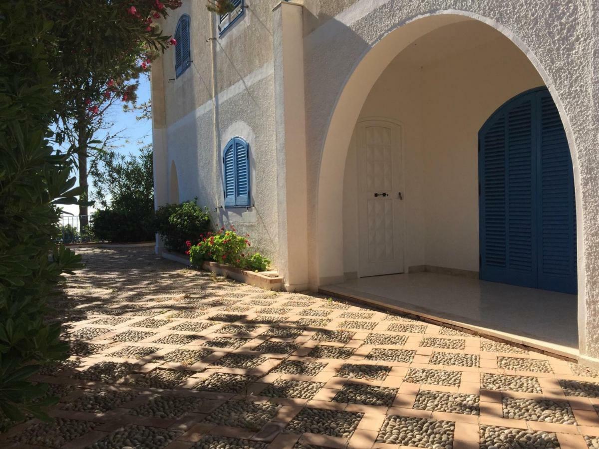 Anna Silvia Makari Fiction Rai 1 Casa Saverio La Manna Villa San Vito Lo Capo
